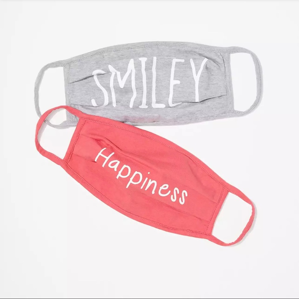 🌬️ “Smiley” & “Happiness” Graphic Fabric Face Covers 2-Pack